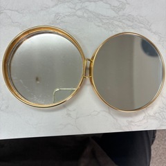 コンパクトミラーの画像