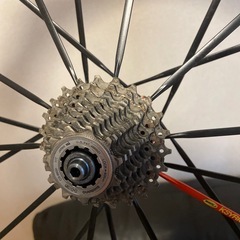 自転車のタイヤの画像