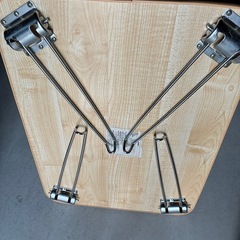 折りたたみテーブル 2個セット ＋ タオルハンガーラック 1個の画像