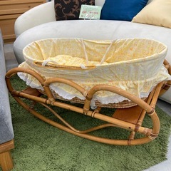 レトロ　ヴィンテージ　ラタンゆりかご　ベビーベッドの画像