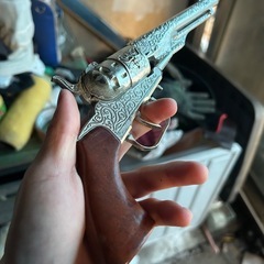 ピストルの画像