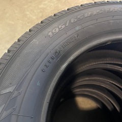 195 65 R15 TOYOスタッドレスの画像