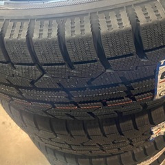 195 65 R15 TOYOスタッドレスの画像