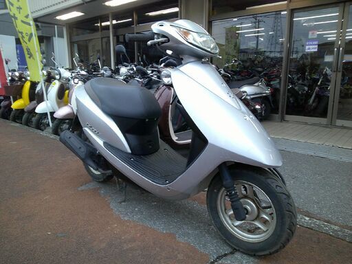 NO.5535　ディオ （ＤＩＯ）　４サイクルエンジン　フューエルインジェクション車　シルバー　☆彡