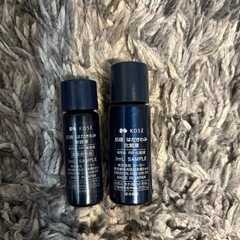 KOSE肌極化粧水と美容液サンプルの画像