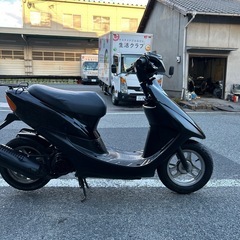 ライブdio2スト最終型シャッターキー　外装カウル　シート　エアーフィルター新品（配送サービスあり）の画像