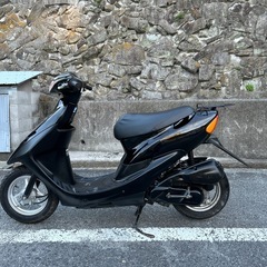 ライブdio2スト最終型シャッターキー　外装カウル　シート　エアーフィルター新品（配送サービスあり）の画像