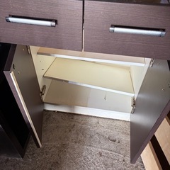 食器棚 差し上げます！の画像