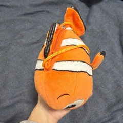 ニモとドリー ぬいぐるみポーチ　2セットの画像