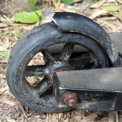 Districtキックボード、プロモデルの画像