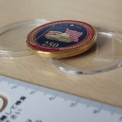 限定品! アメリカ合衆国　2026年　250周年 記念 July4 金箔コインの画像