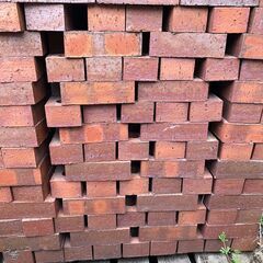 レンガ　プラム基本（積用）90円の画像