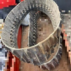 クボタ コンバイン SR25 3条 420X90NKSX40 クボタ クローラー キャタピラー 2本セット 中古 配送可の画像