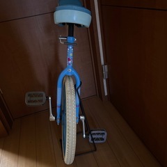 一輪車　18センチ　ブルーの画像