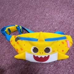 子供バッグ　ベイビーシャーク 2セットの画像