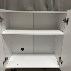 本棚　テレビ台　棚　収納　大理石調　ホワイト　ツヤ　穴つき　キャビネット　鏡面の画像