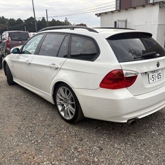 車検令和9年11月　BMW 318 ツーリング　タンレザー　サンルーフの画像