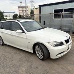車検令和9年11月　BMW 318 ツーリング　タンレザー　サンルーフの画像