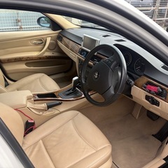 車検令和9年11月　BMW 318 ツーリング　タンレザー　サンルーフの画像