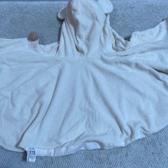 Amorosa フリースポンチョ ホワイトの画像