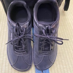 ボウリング　11.12ポンド　シューズ付き！
の画像