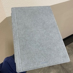 11/9 9時に新宿駅か渋谷駅で　surface Pro 7 （i5 8GB 256GB）タイプカバーとsurface Pen付きの画像