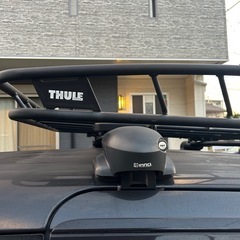 THULE ルーフキャリアの画像
