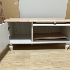 テレビ台の画像