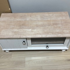 テレビ台の画像