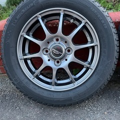 早いもの勝ち‼️155/65/13ホイール付きスタッドレスタイヤの画像