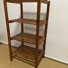 木製の棚の画像
