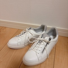 美品♡Elura 今期♡ Sapofeet（サポフィート）ZIPスニ－カーの画像