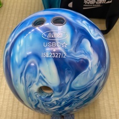 ボウリング　8〜10ポンド？　シューズ付き！ の画像