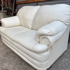 ●本革　2人掛けソファー●ホワイトの画像