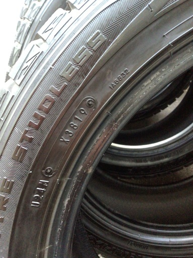 215/50R17バリ溝、ノア、ボクシーなどに