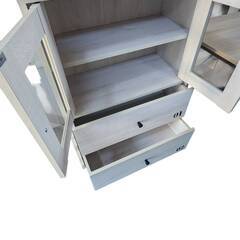 キャビネットの画像