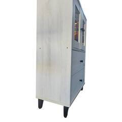 キャビネットの画像