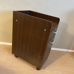 ワゴンキャビネットの画像