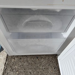 冷蔵庫　2ドア　2017の画像