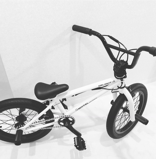 モーテルワークス　BMX 16インチ