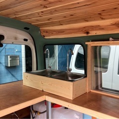 キッチンカー　内装新品　2槽シンク　80Lタンクの画像