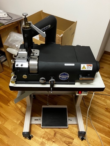 レザークラフト　
革漉き機  TAKING TK-801BL