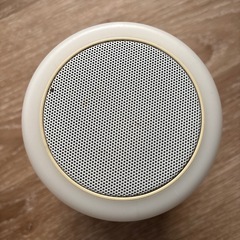 ライト付きスピーカーの画像