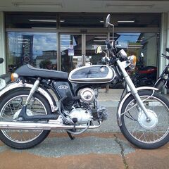 NO.5539　ヤマハ　ＹＢ－１　Ｆｏｕｒ　４サイクルエンジン　４速ギヤ　シルバー＆グレー　☆彡の画像