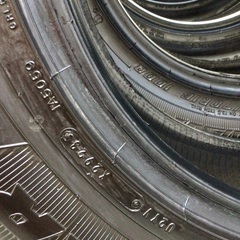 215/70R16バリ溝4本セットの画像