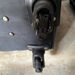 STORIES スーツケースの画像