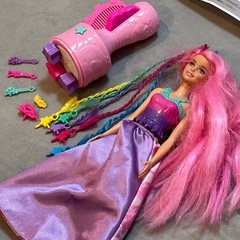 ❤️無料❤️ バービー人形　くるくるまわして！かんたんヘアアレンジの画像