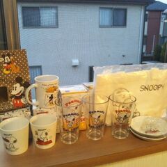 スヌーピーグラス 3 カップ2 小皿2  布バッグ1  ミッキーカップ 1点の画像