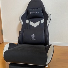 DOWINX ゲーミングチェアの画像