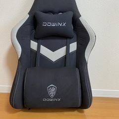 DOWINX ゲーミングチェアの画像